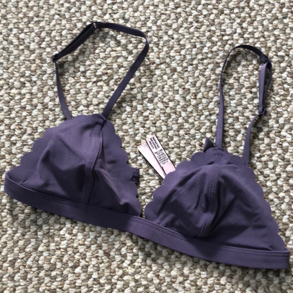 Victoria secrets purple scalloped bralette